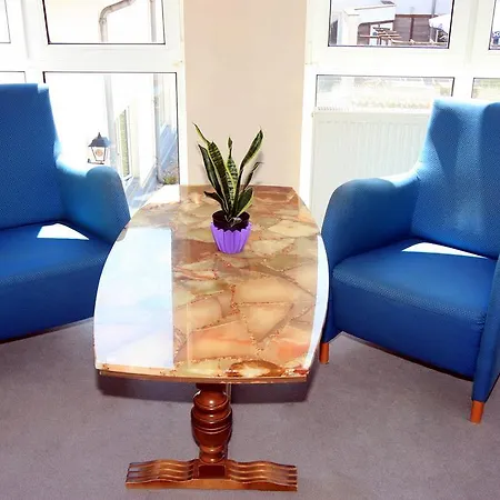 Ilmenauer Hof מלון