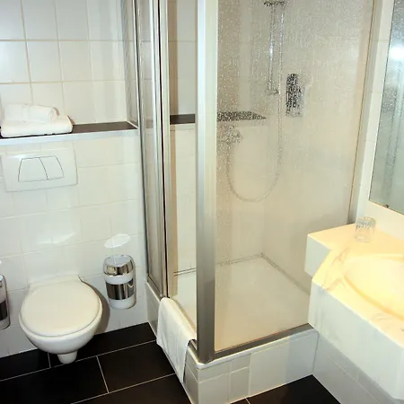 Hotel Ilmenauer Hof 3*