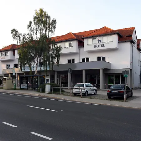 Szálloda Ilmenauer Hof 3*