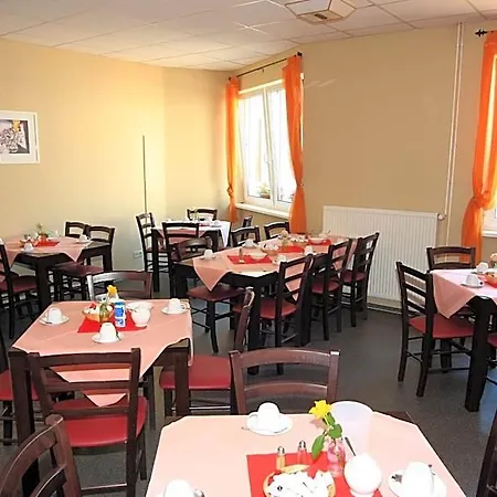 伊尔梅瑙霍夫酒店 酒店 伊尔梅瑙