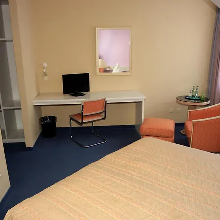 Hotel Ilmenauer Hof 3*