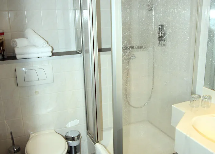 Ilmenauer Hof אילמנאו